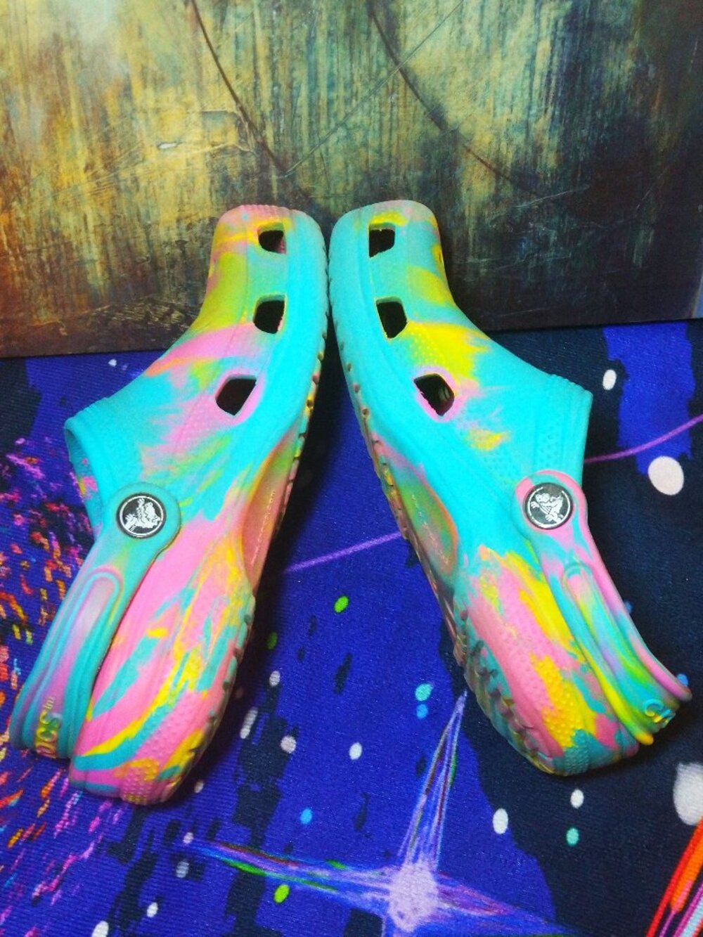 GIRL'S Crocs Unisex-Child Classic Watercolor Marbled Clog GIRLS SIZE J2 - Picture 4 of 6